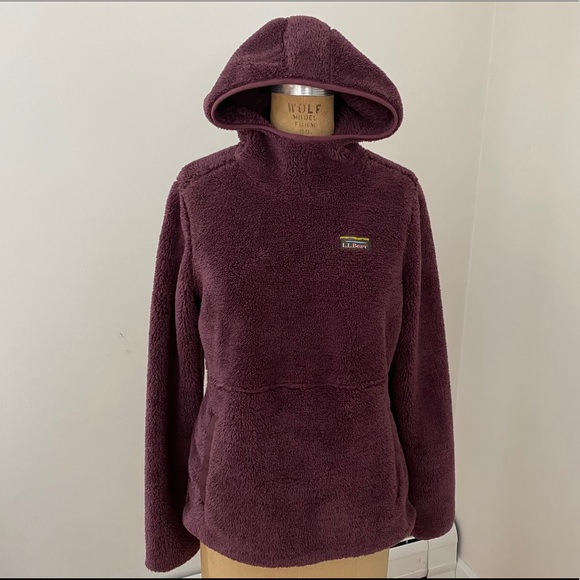 L.L. Bean Tops - LL Bean Hi Pile fleece pullover hoodie